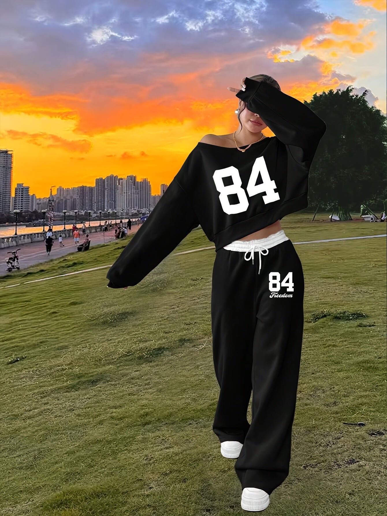 Asymmetrical Neck Print Jogger Set