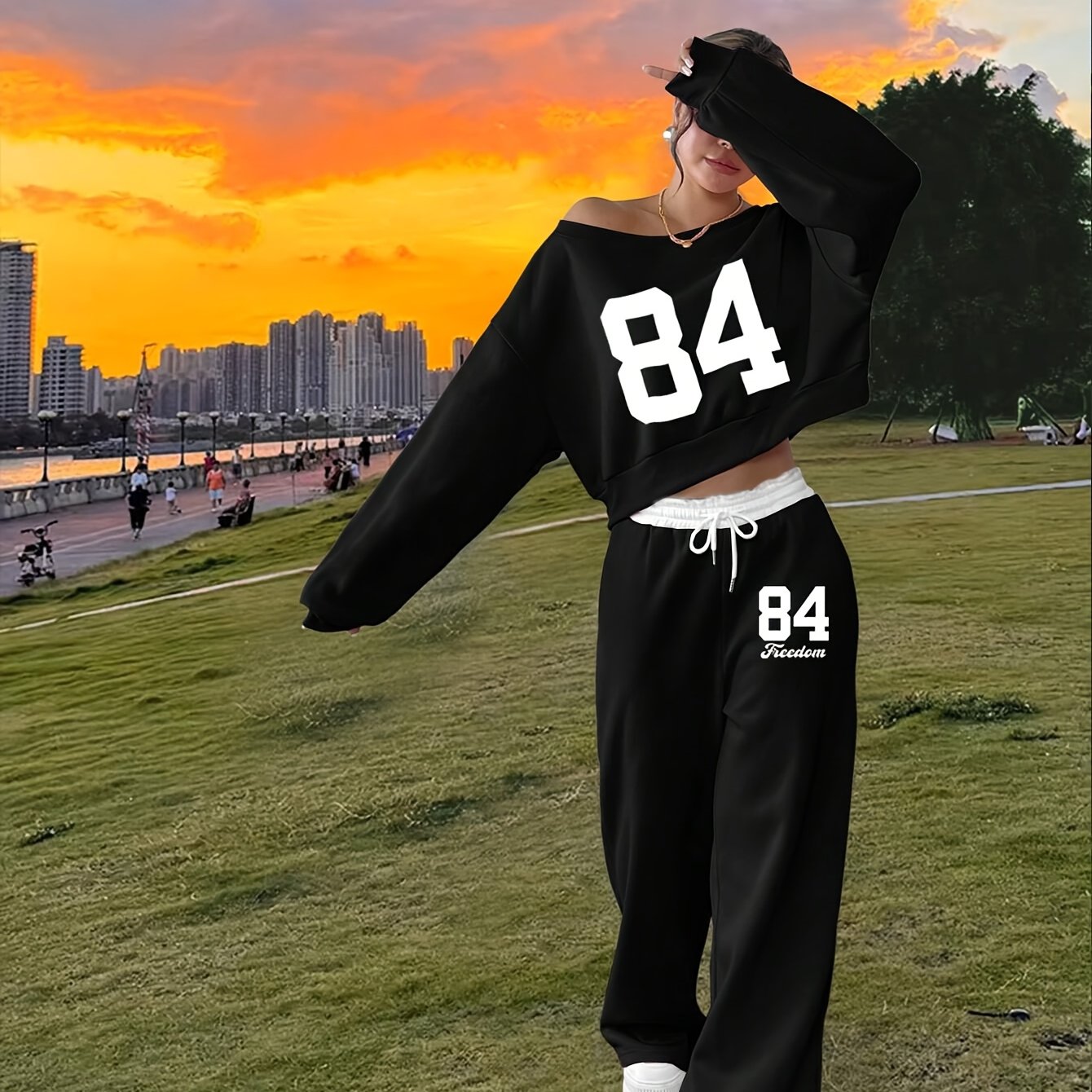 Asymmetrical Neck Print Jogger Set