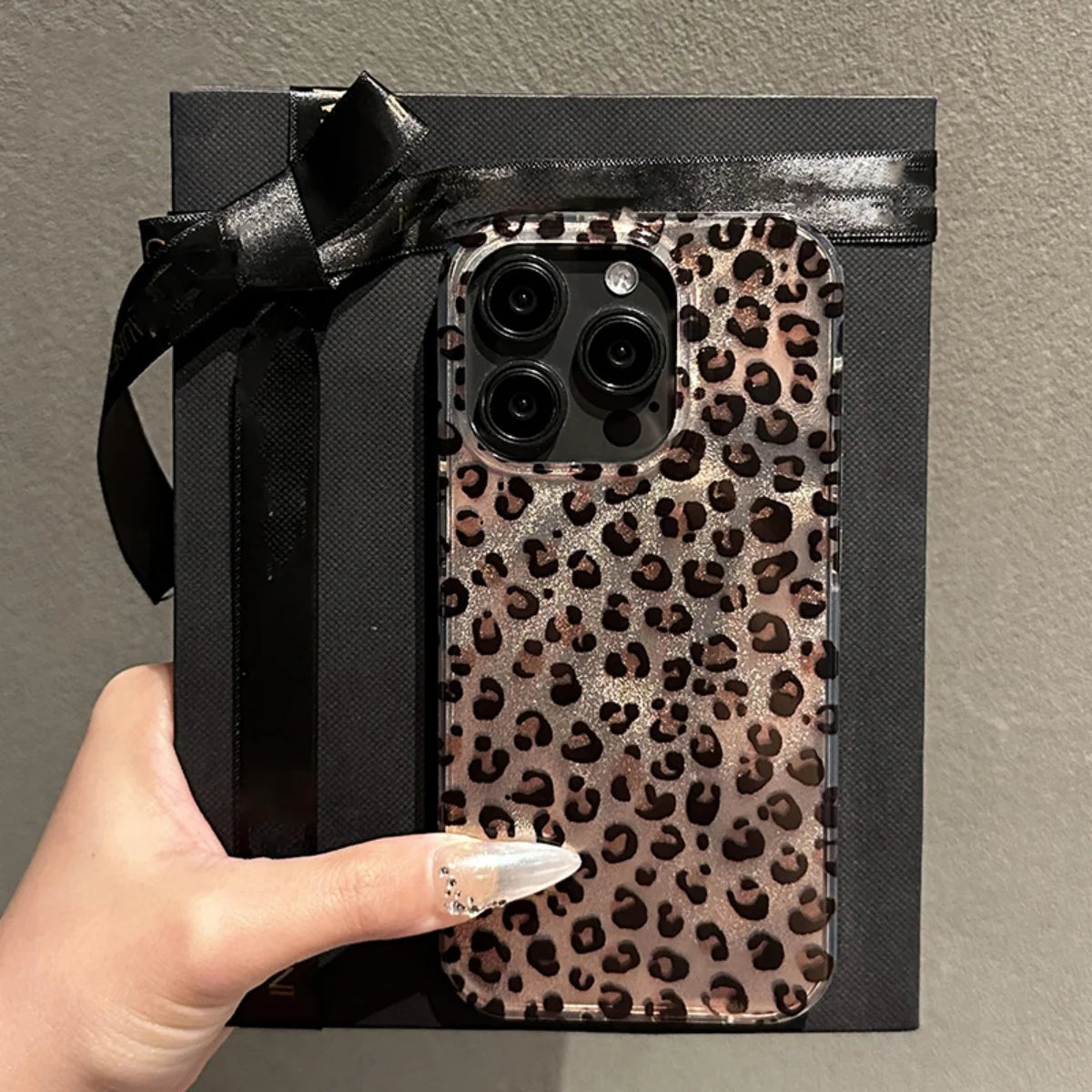 Stylish Leopard Print Phone Case